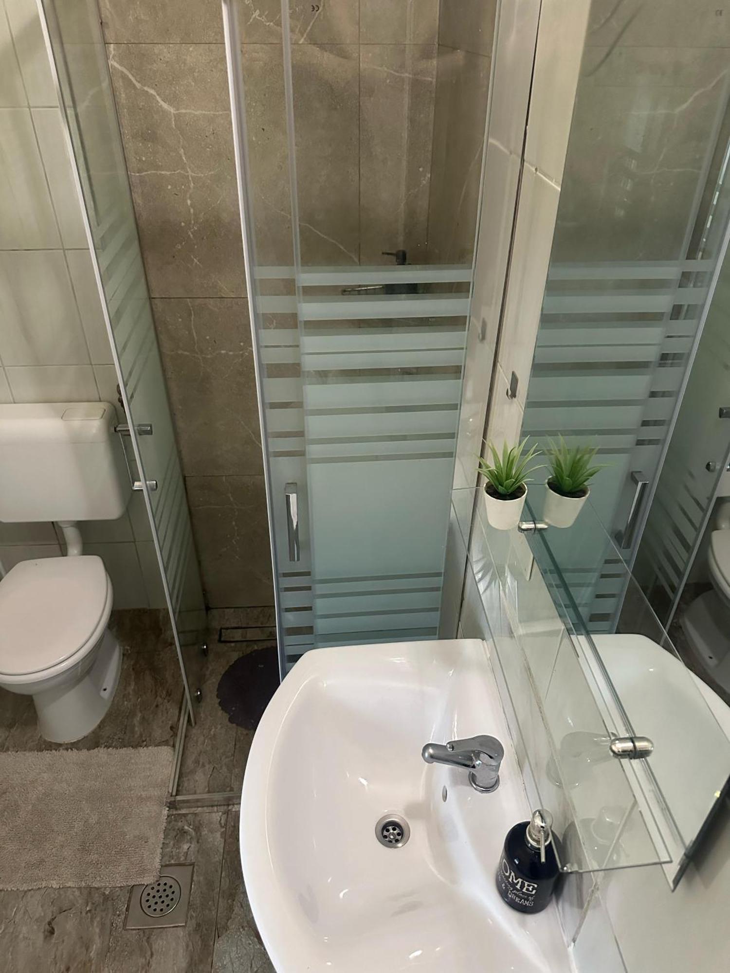 Apartman Petra Zabok Exterior foto