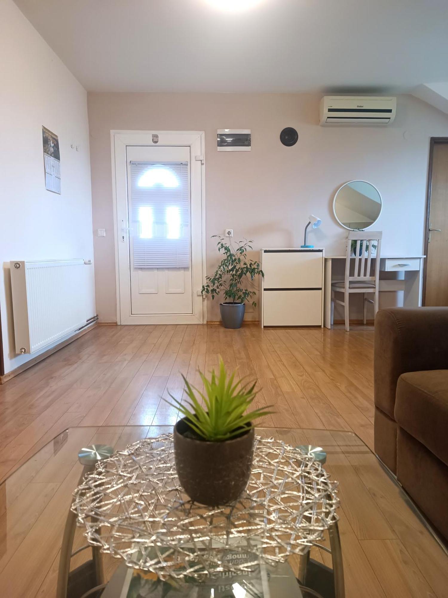Apartman Petra Zabok Exterior foto