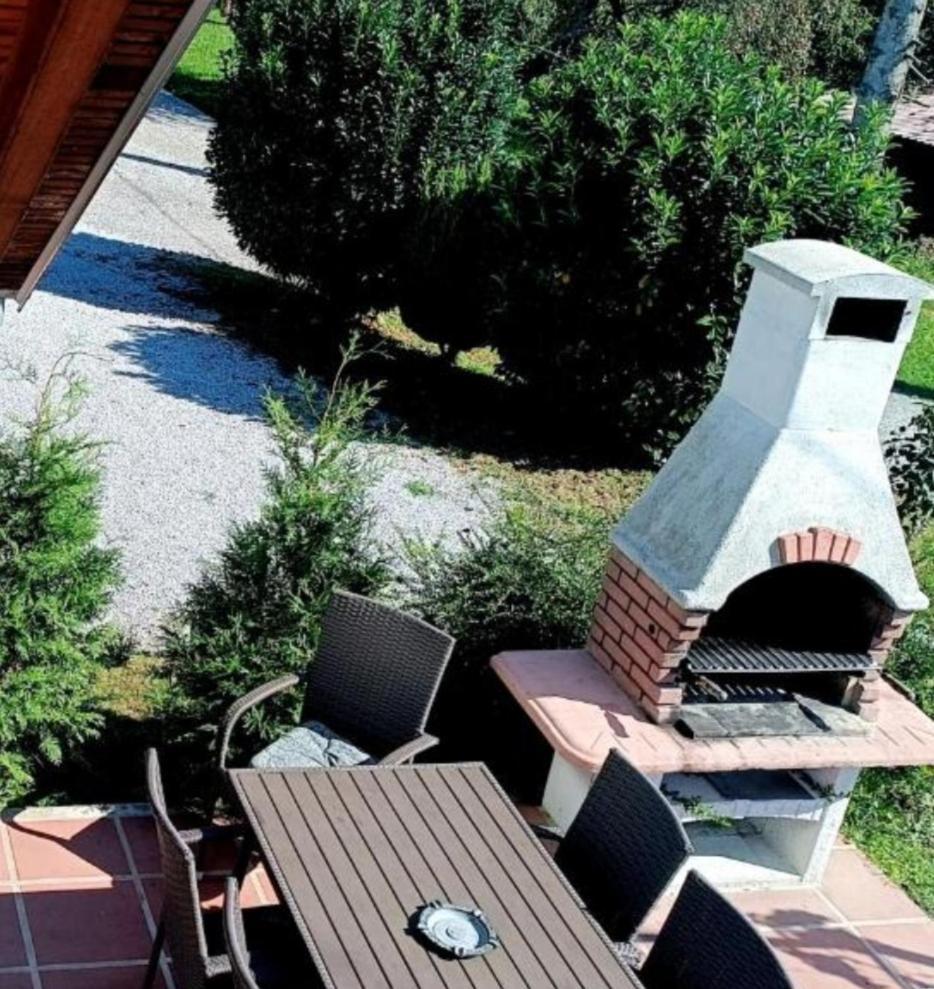 Apartman Petra Zabok Exterior foto